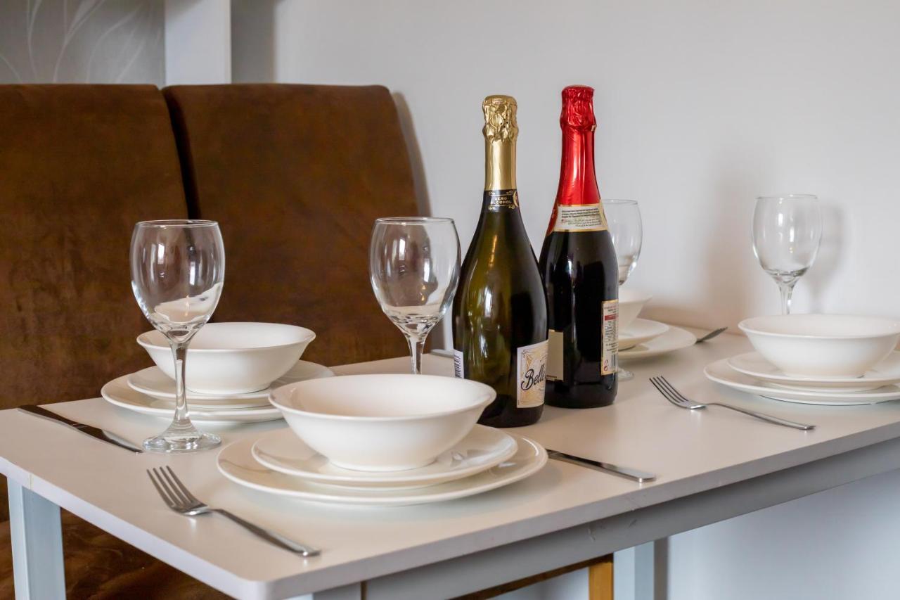 דירות וולסנד Sterling Aparment מראה חיצוני תמונה